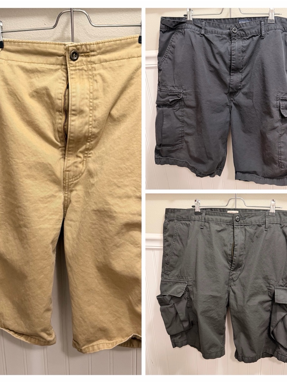 3 Pairs of Levi’s Cargo Shorts Size 44 (Black, Gray, Khaki)